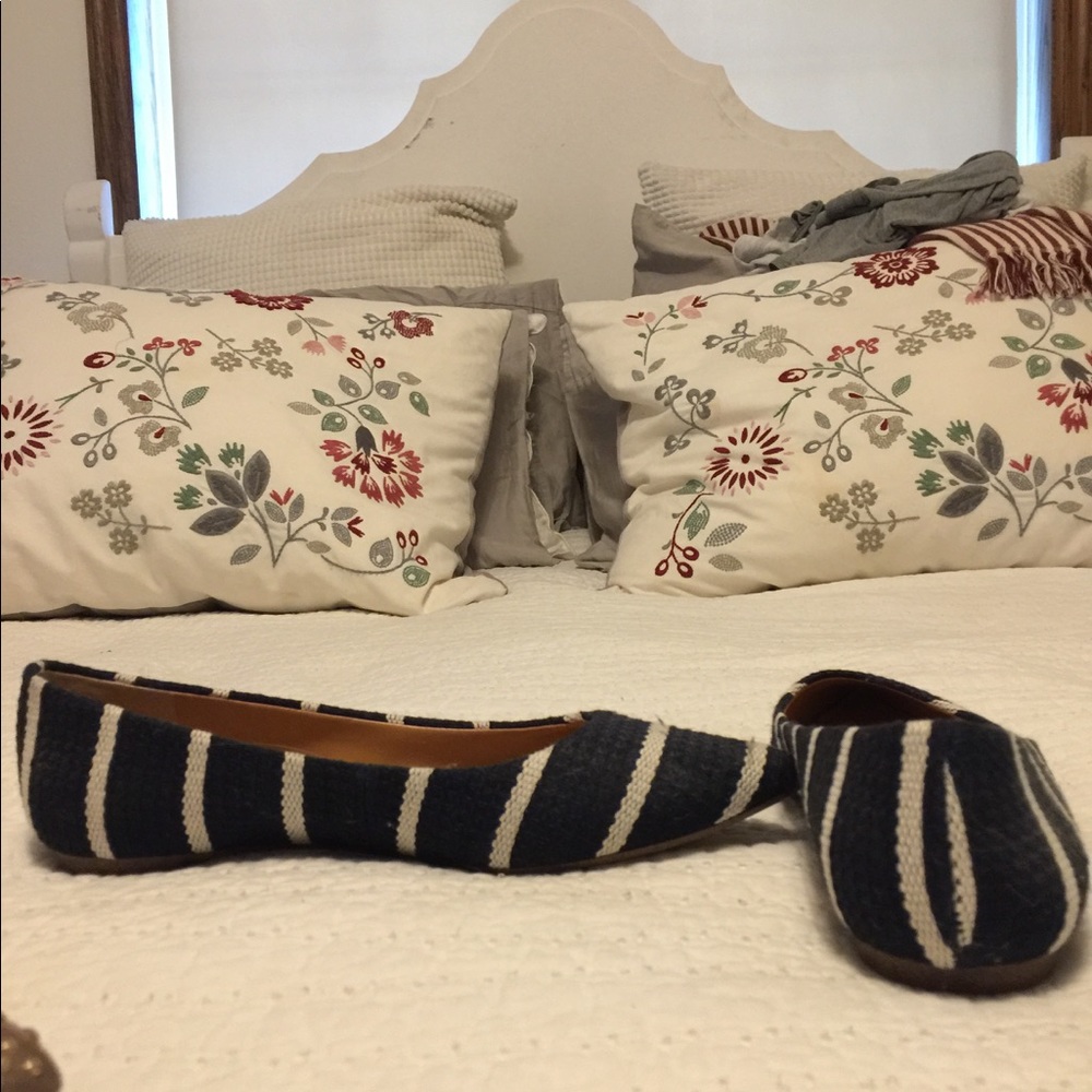 J crew canvas flats